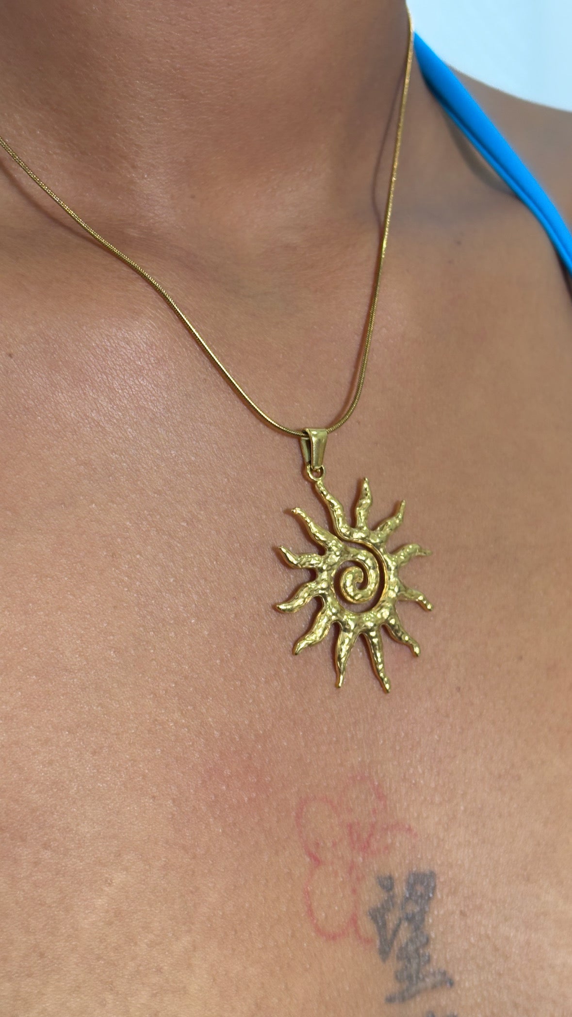Collier Sola