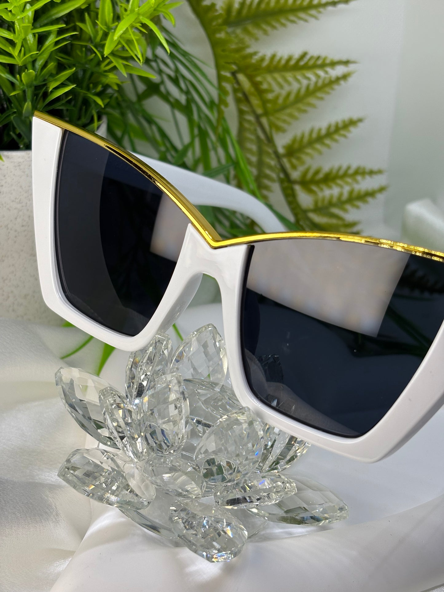 Lunette Cat White