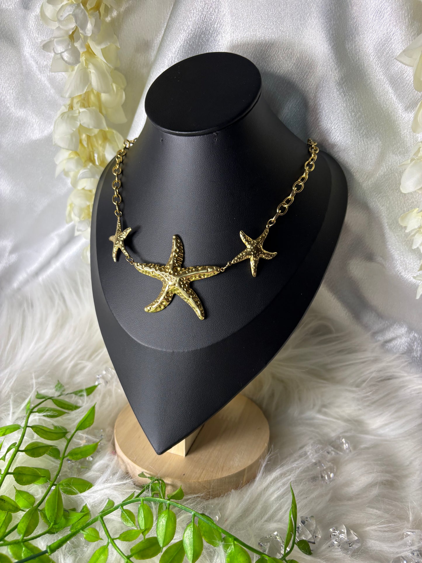Collier Maya