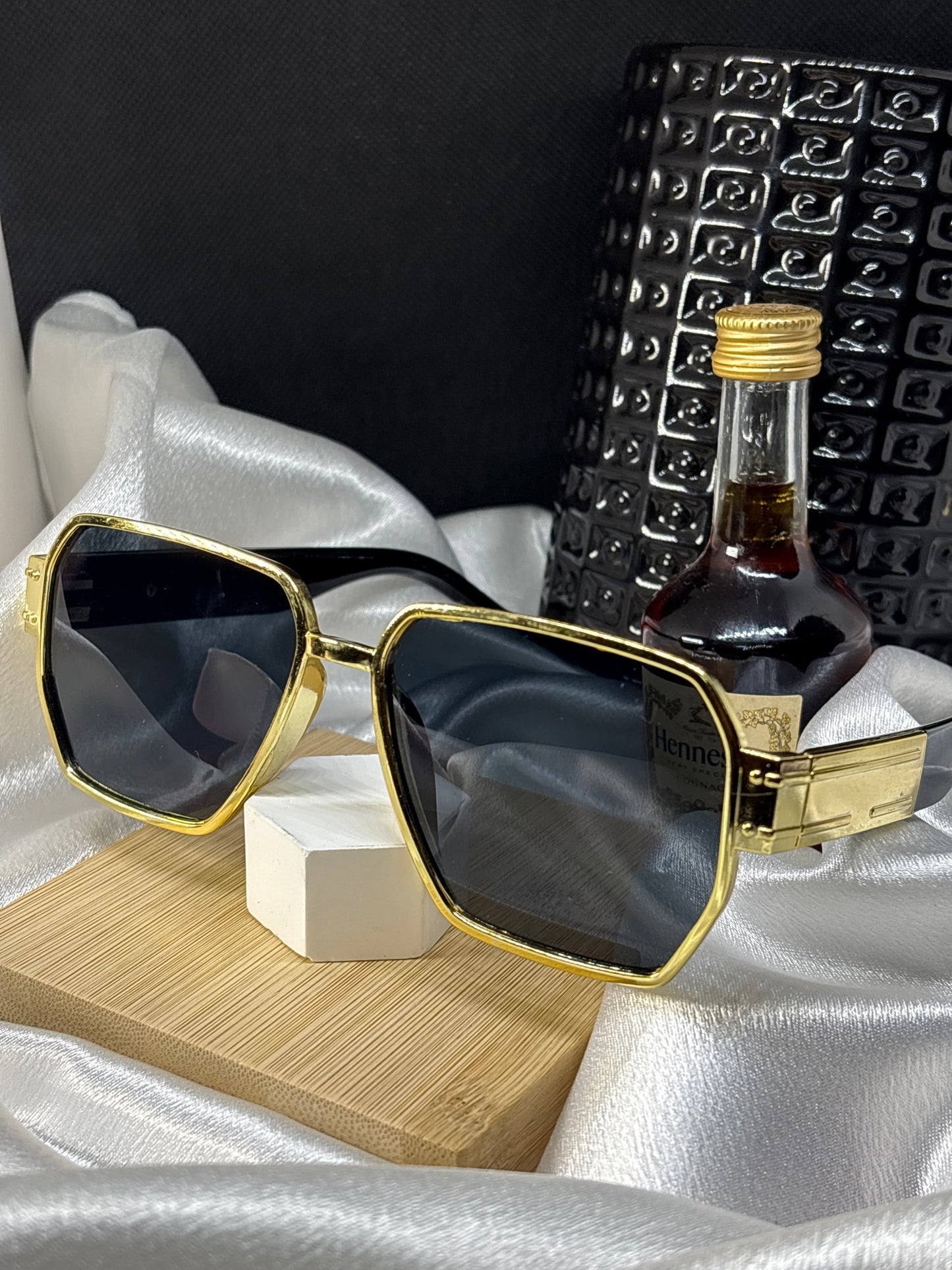 Lunette Clawdio or black