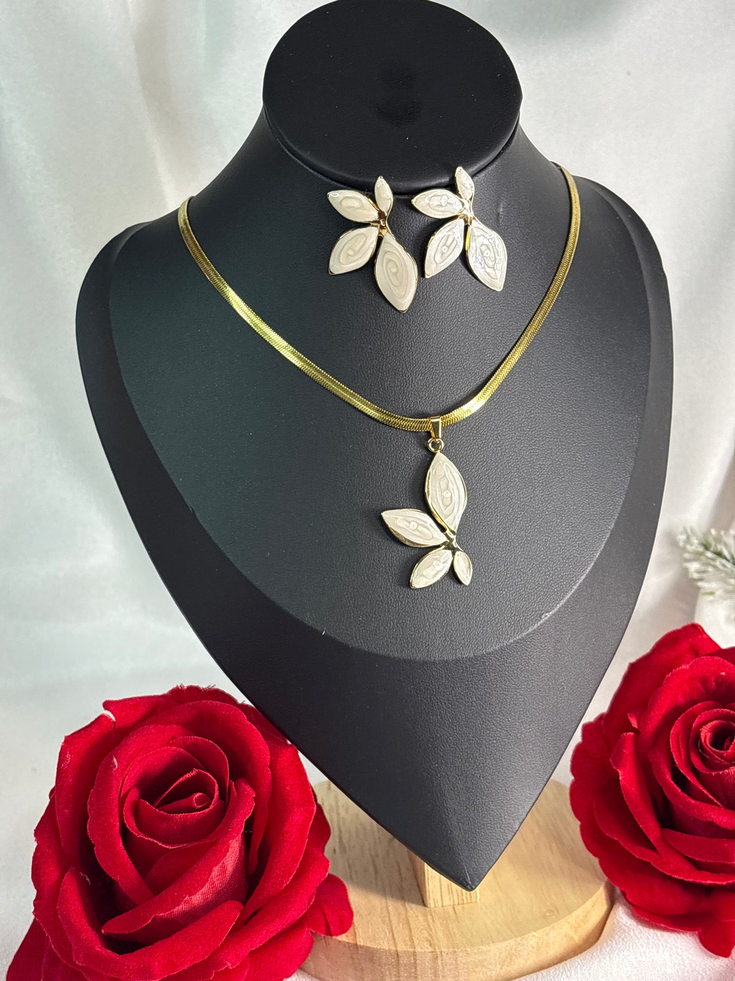 Parure Florals white ￼