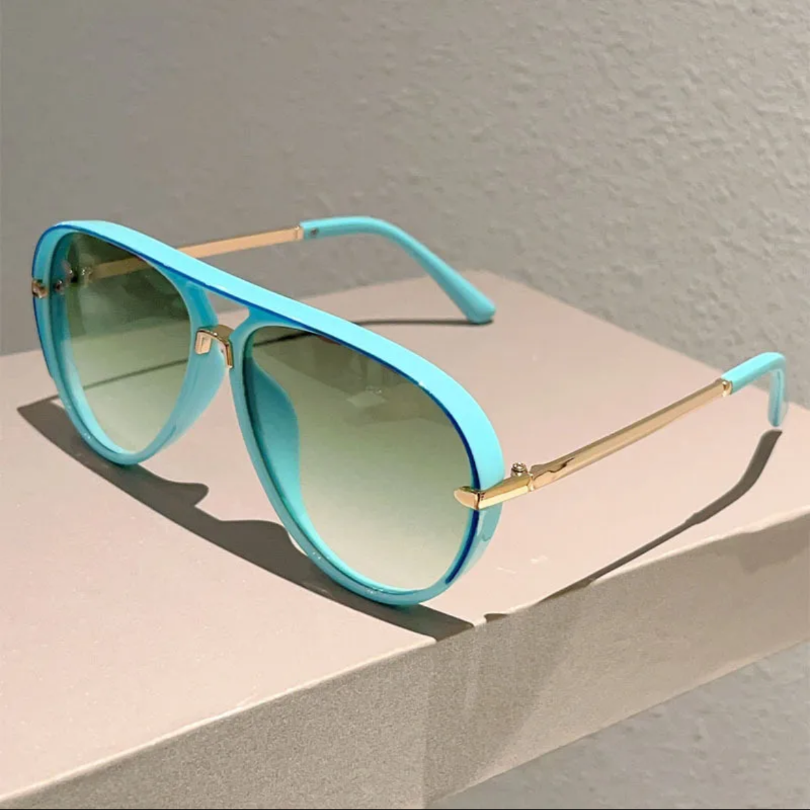 Lunette Style Turquoise
