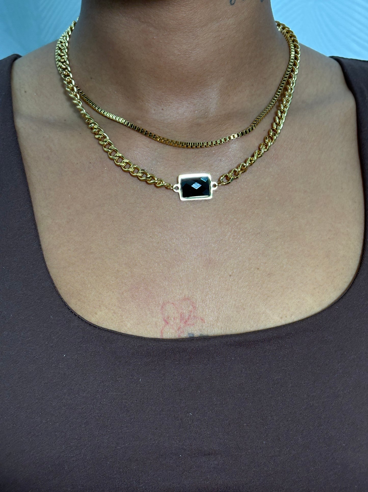 Collier Black Two