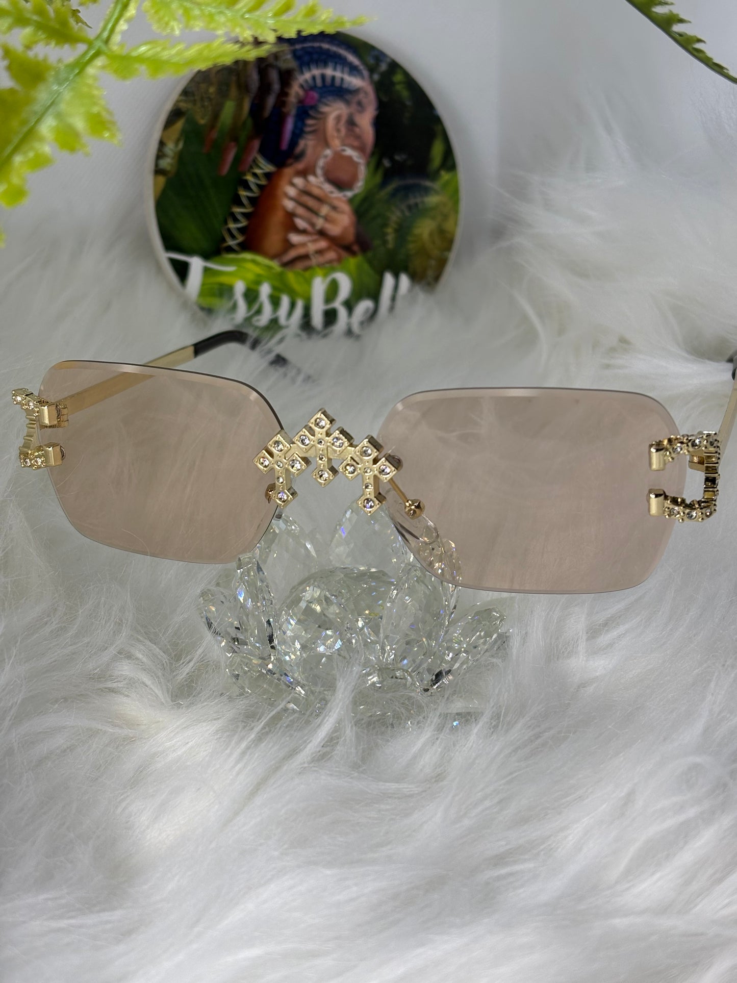 Lunette  Sayfy Brown