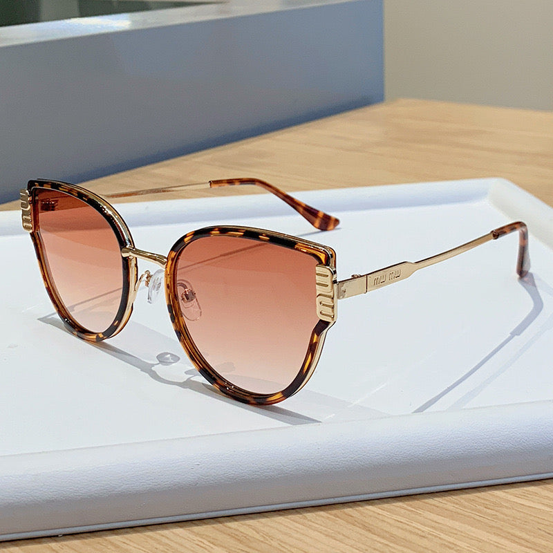 Lunette Sophia Brown