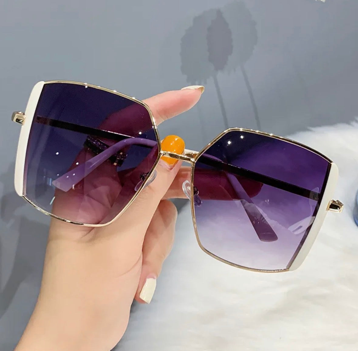Lunette Heray white
