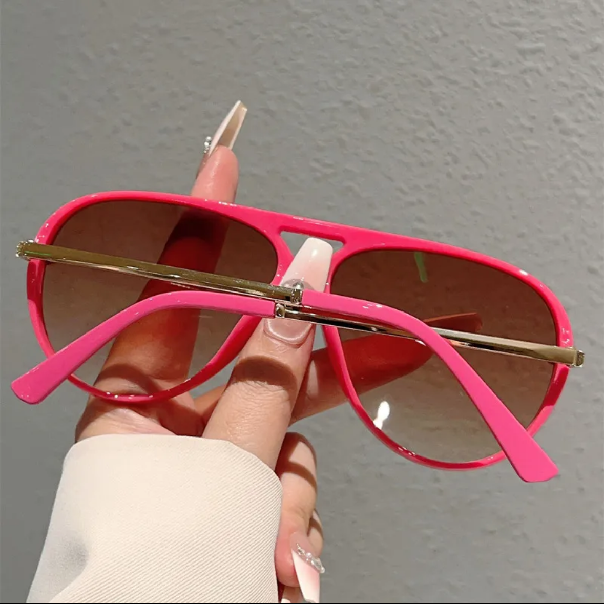 Lunette Style Rose