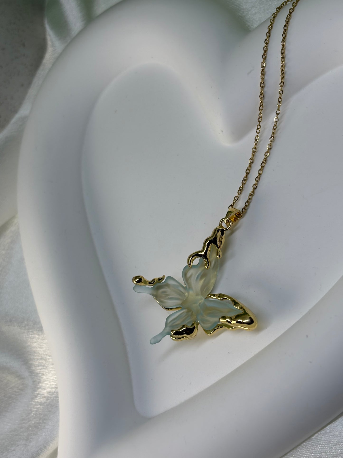 Collier Butterfly Creme