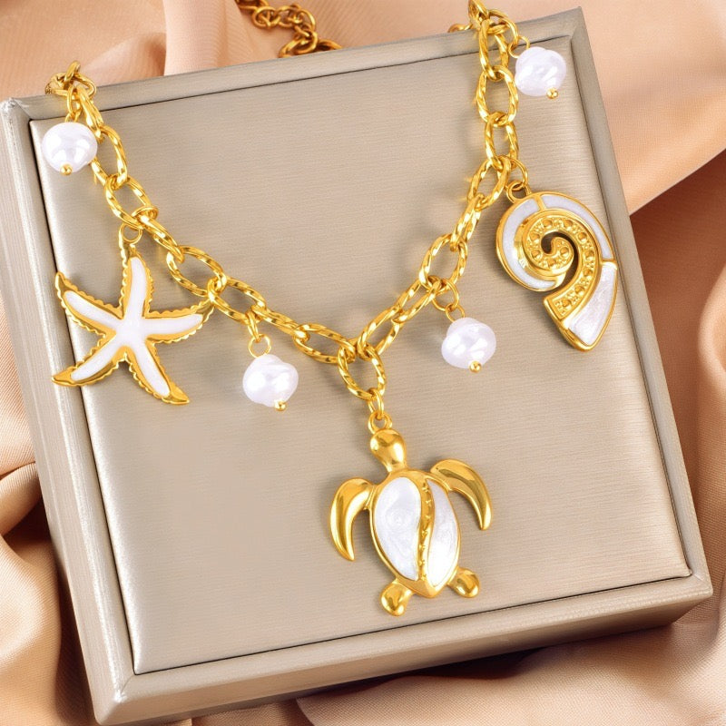 Collier Tora