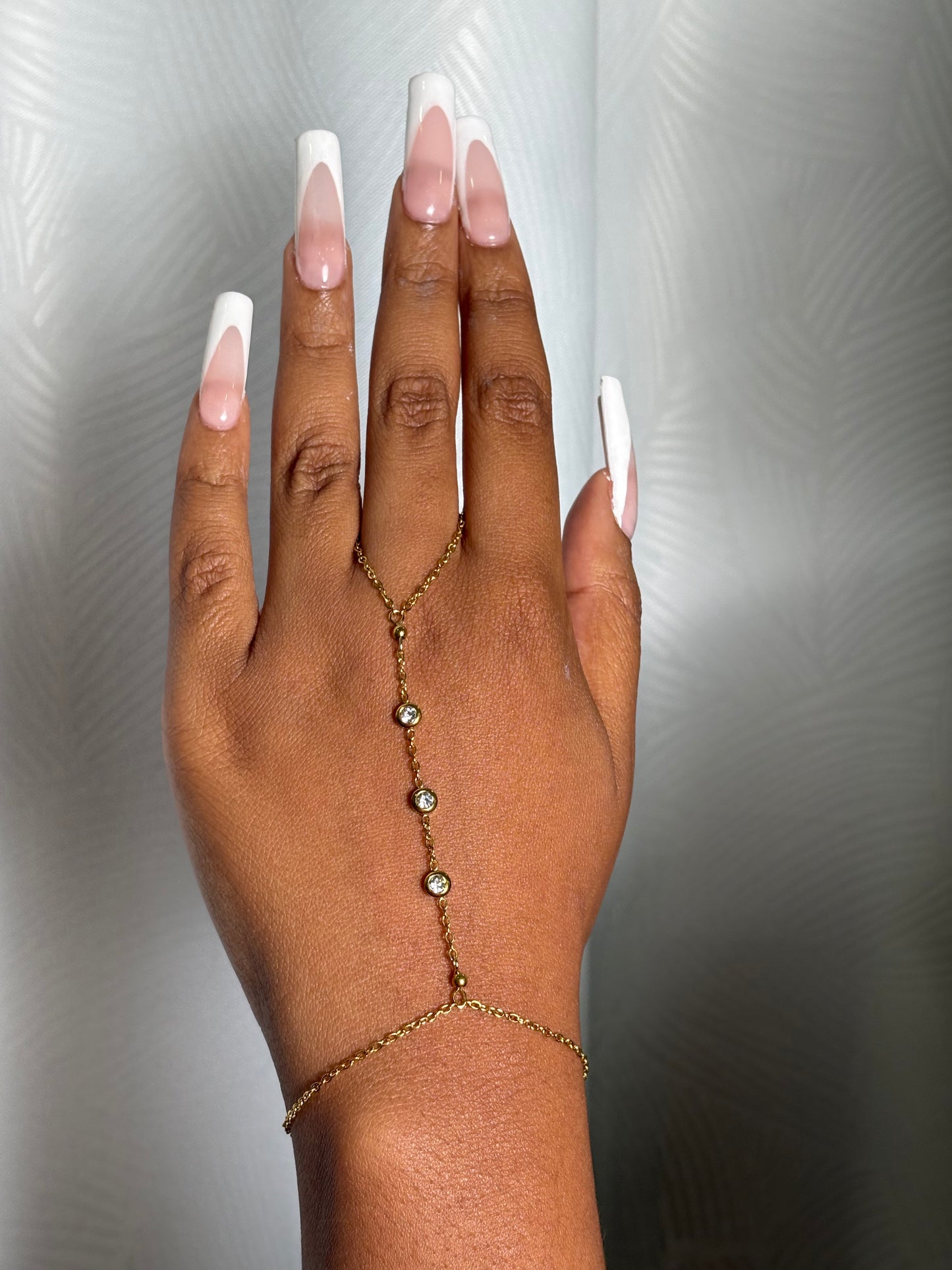 Chaine De Main Nemia