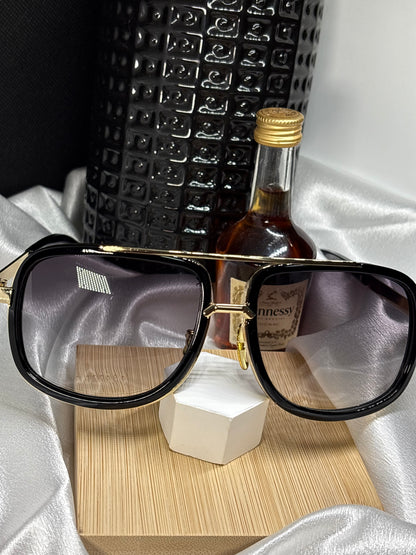 Lunette Daly black