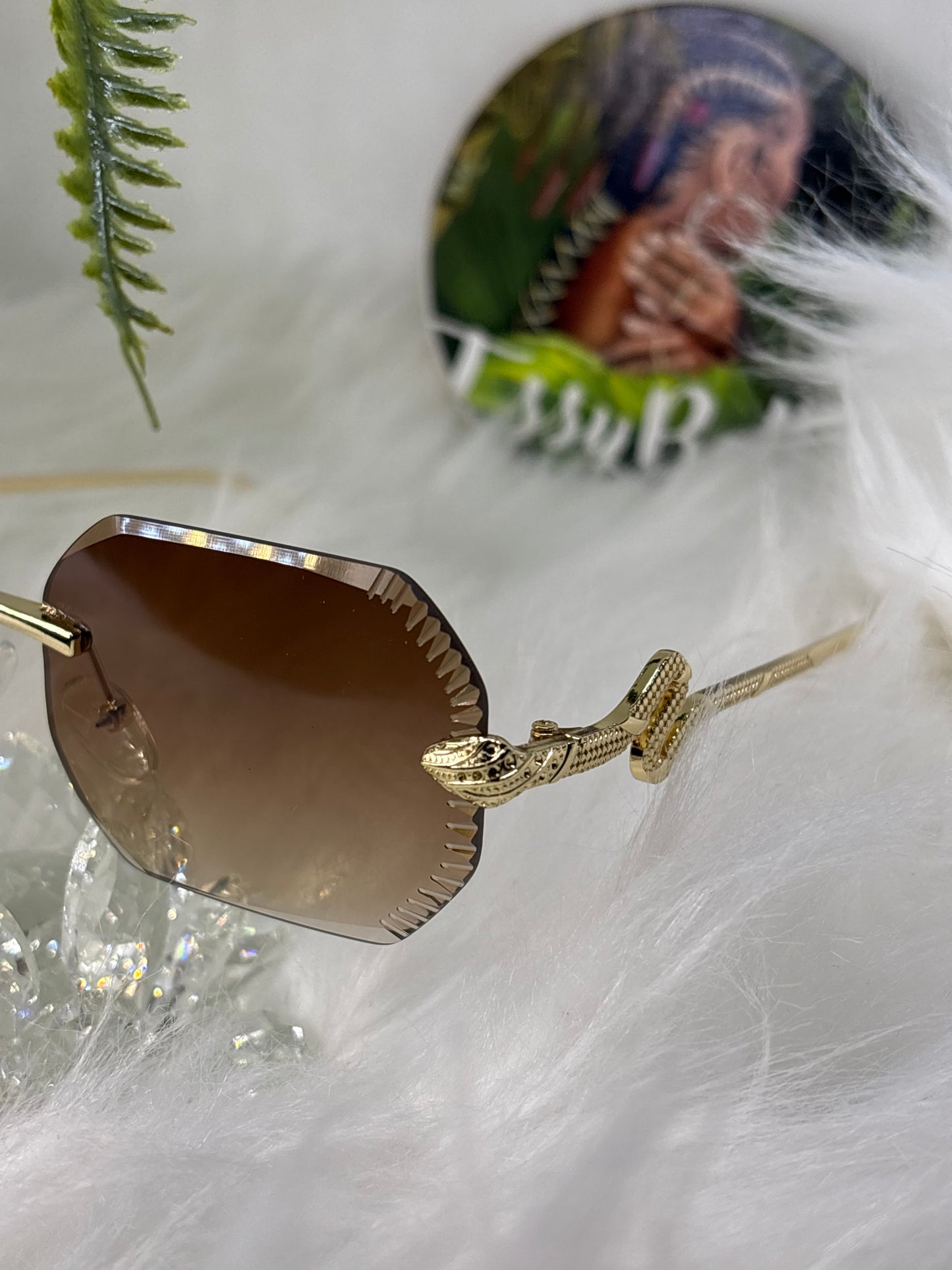 Lunette Serial