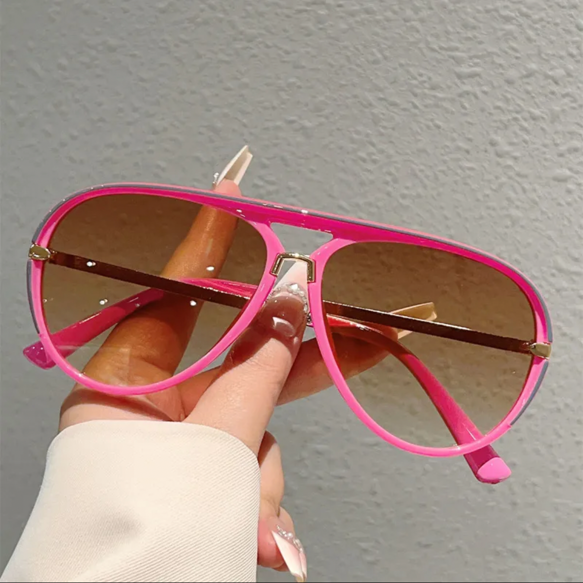 Lunette Style Rose