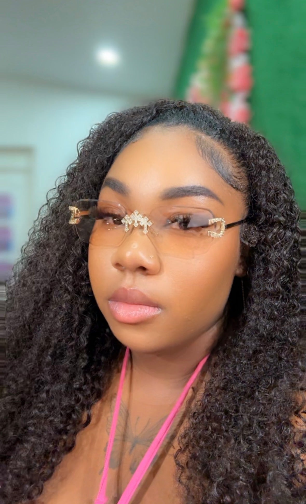 Lunette  Sayfy Brown